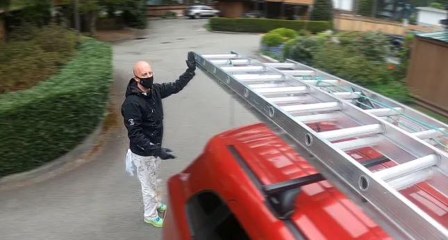 How to Tie a Ladder to a Roof Rack