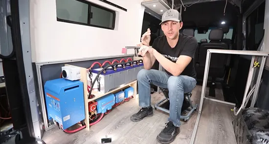 Precautions for Connecting RV Battery Cables
