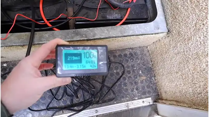 Best RV Battery Monitor : Top 5 Selection in 2022