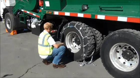 What to Consider When Putting Chains on Trailer Tires