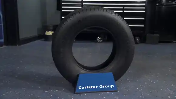 Who manufactures Carlisle trailer tires