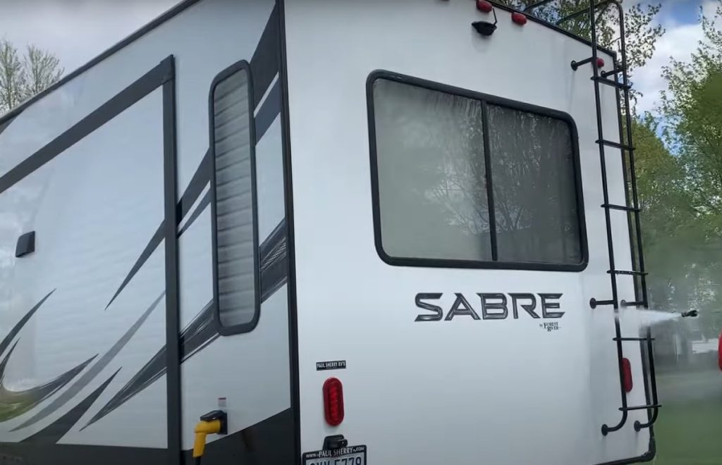 How to Clean an RV